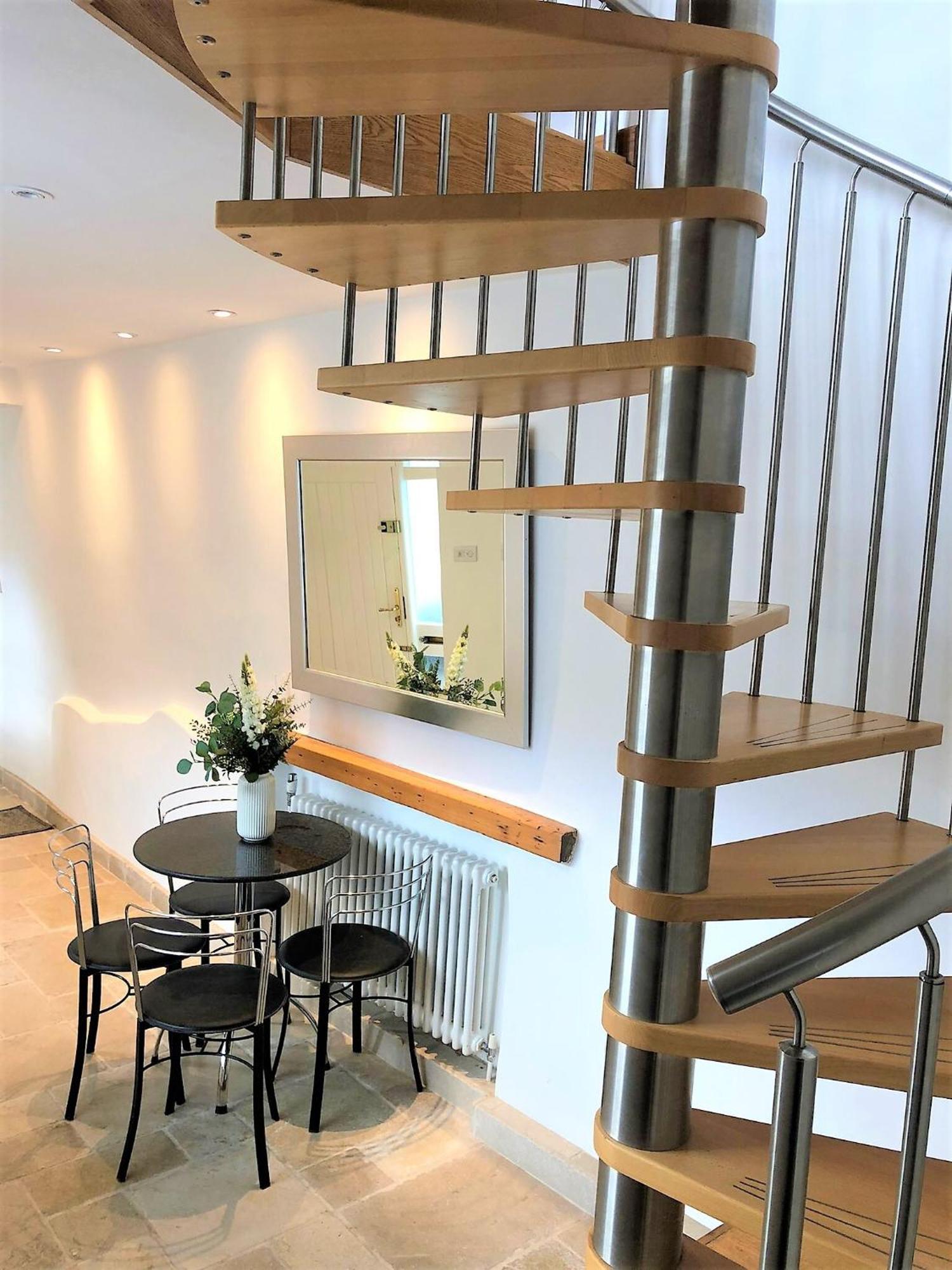 Prime Location! Detached Clifton Home With Parking Bristol Exterior photo