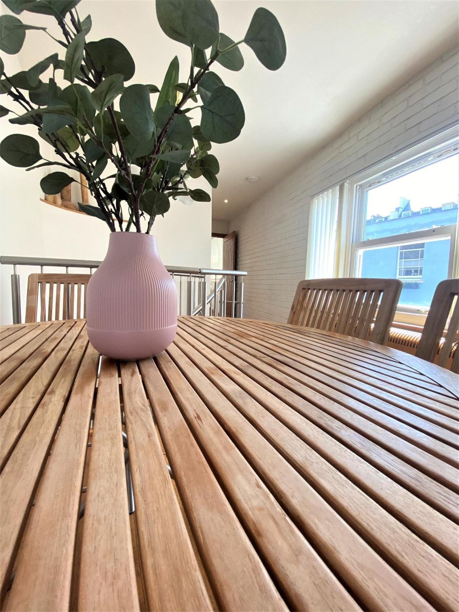 Prime Location! Detached Clifton Home With Parking Bristol Exterior photo